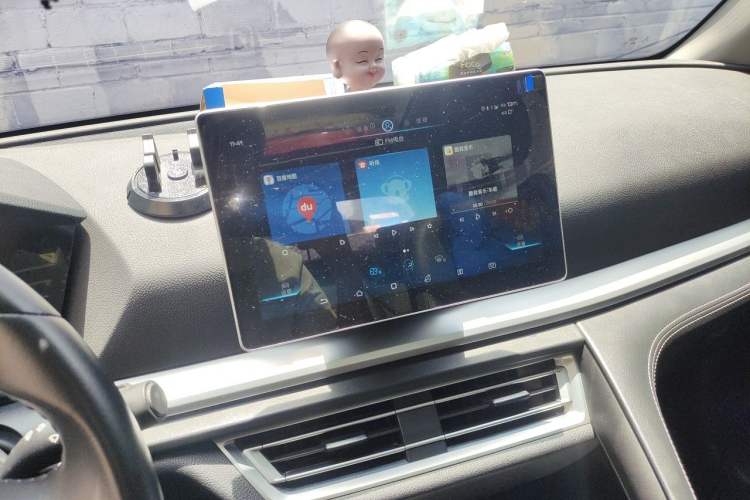 Used BYD Song Pro 2019 1.5T Automatic Luxury Model Audio And AC Panel