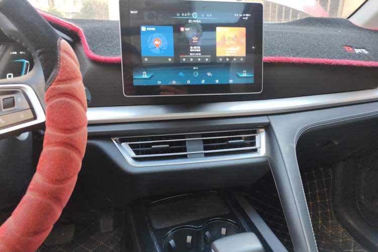 Used BYD Song Pro 2019 1.5T Automatic Luxury Model Audio And AC Panel