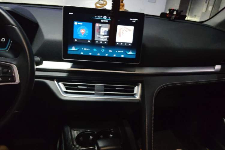 Used BYD Song Pro 2019 1.5T Automatic Luxury Model Audio And AC Panel