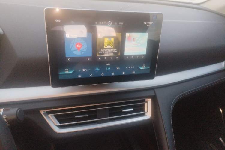 Used BYD Song Pro 2019 1.5T Automatic Elite Edition Audio And AC Panel