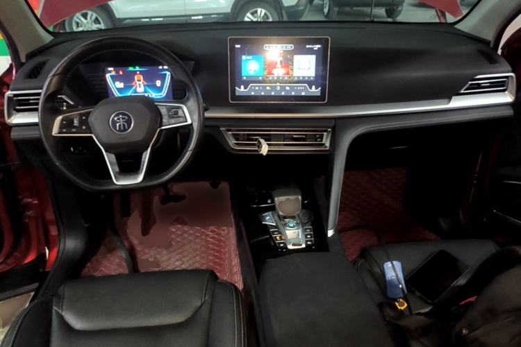 Used BYD Song Pro 2019 1.5T Automatic Prestige Model Center Console