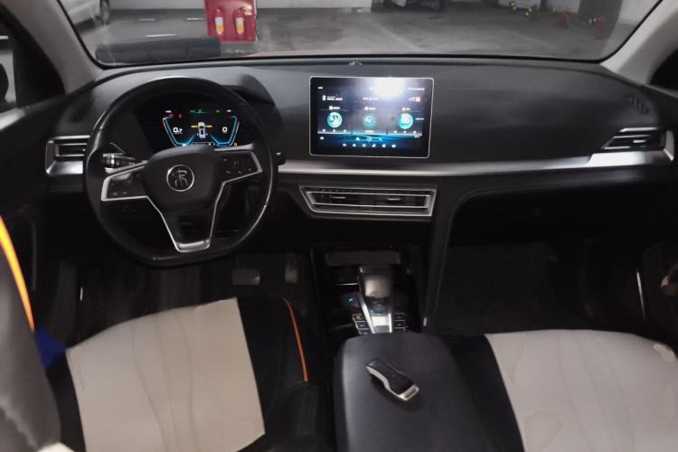 Used BYD Song Pro 2019 1.5T Automatic Elite Edition Center Console