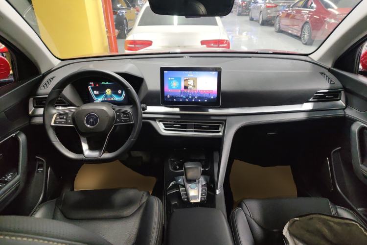 Used BYD Song Pro 2019 1.5T Automatic Prestige Model Center Console
