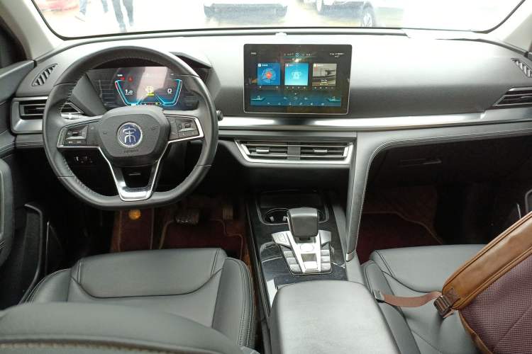 Used BYD Song Pro 2019 1.5T Automatic Elite Edition Center Console