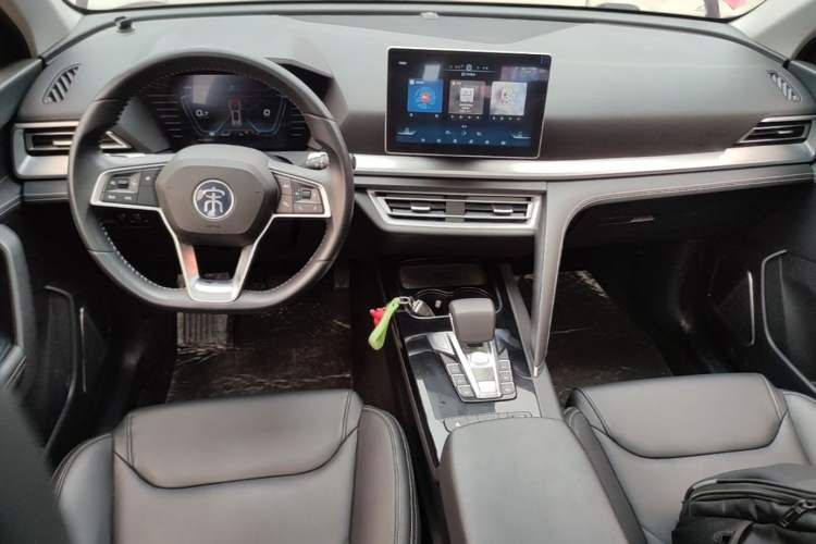 Used BYD Song Pro 2019 1.5T Automatic Elite Edition Center Console