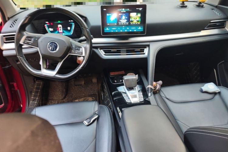 Used BYD Song Pro 2019 1.5T Automatic Elite Edition Center Console