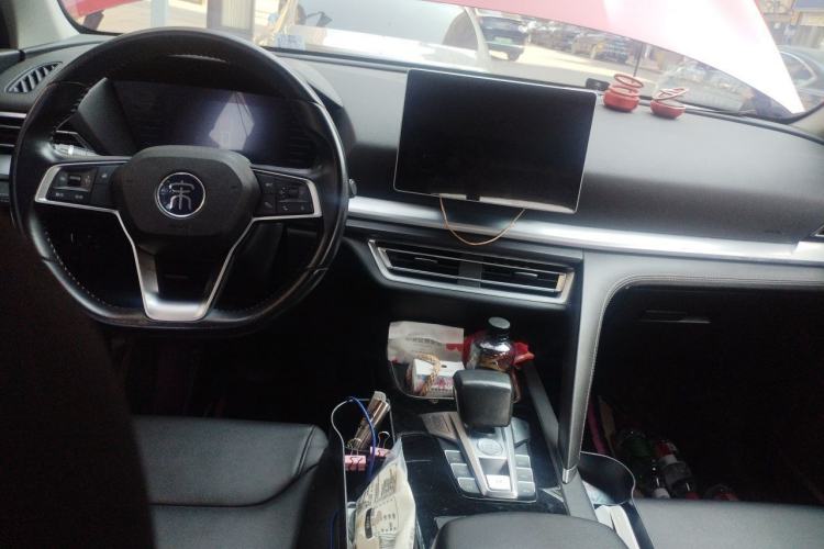 Used BYD Song Pro 2019 1.5T Automatic Elite Edition Center Console