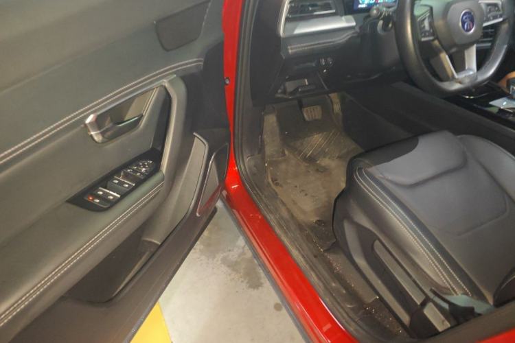 Used BYD Song Pro 2019 1.5T Automatic Luxury Model Driver Seat