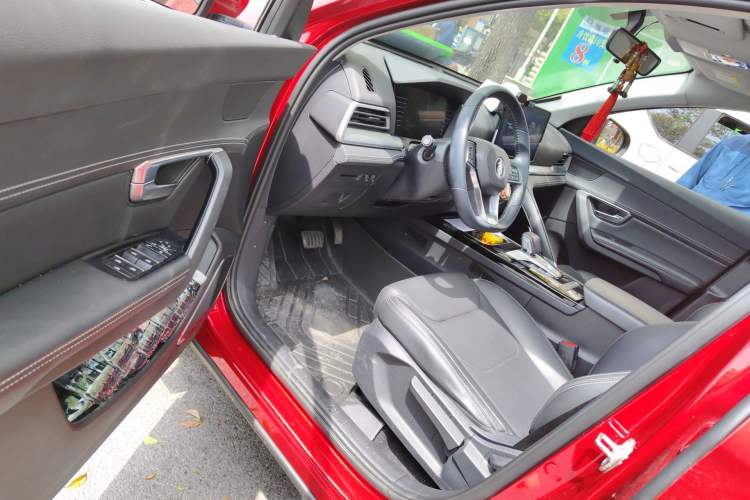 Used BYD Song Pro 2019 1.5T Automatic Elite Edition Driver Seat