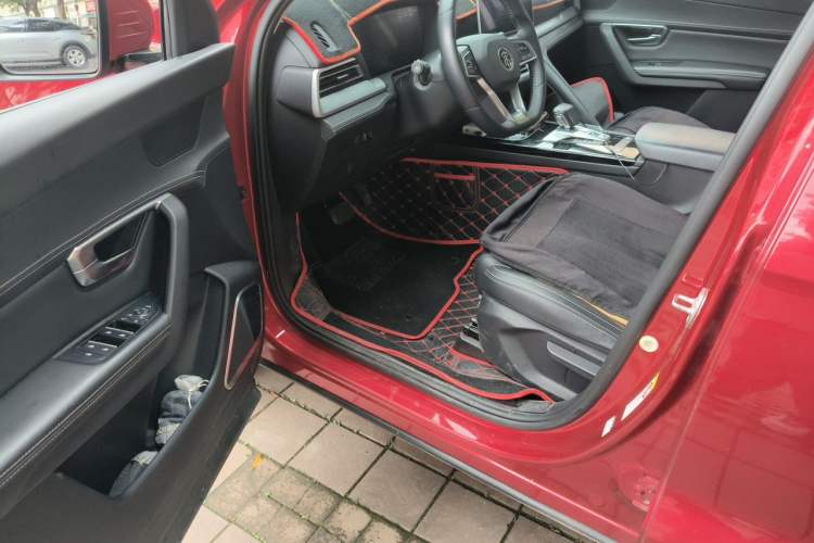 Used BYD Song Pro 2019 1.5T Automatic Luxury Model Driver Seat