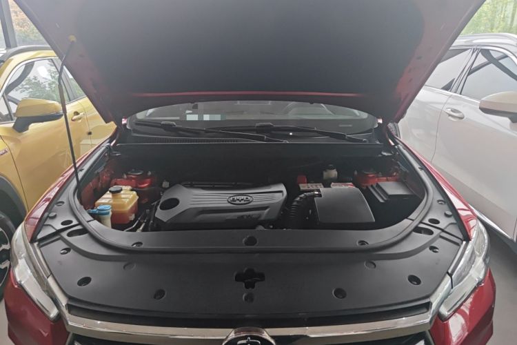 Used BYD Song Pro 2019 1.5T Automatic Luxury Model Engine Bay