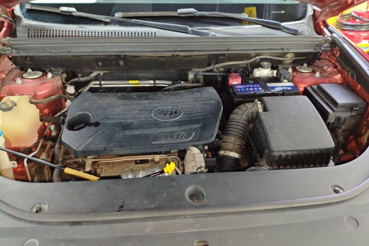 Used BYD Song Pro 2019 1.5T Automatic Elite Edition Engine Bay