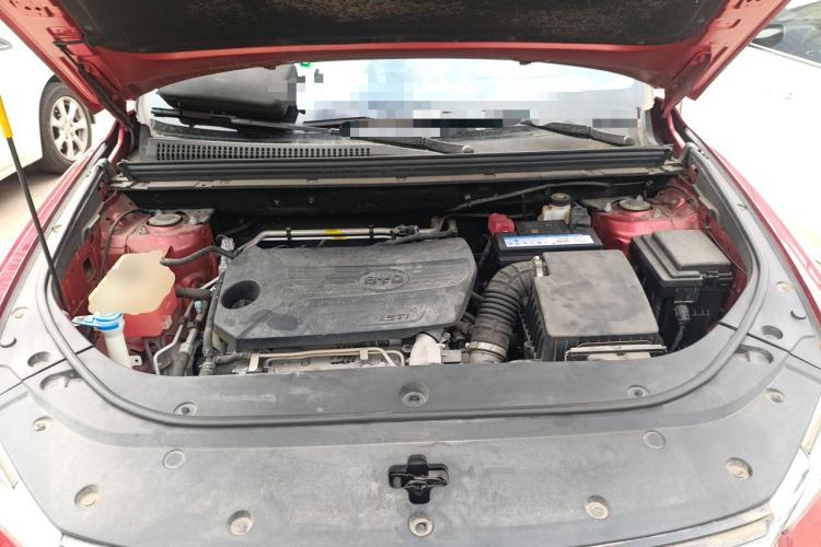 Used BYD Song Pro 2019 1.5T Automatic Luxury Model Engine Bay