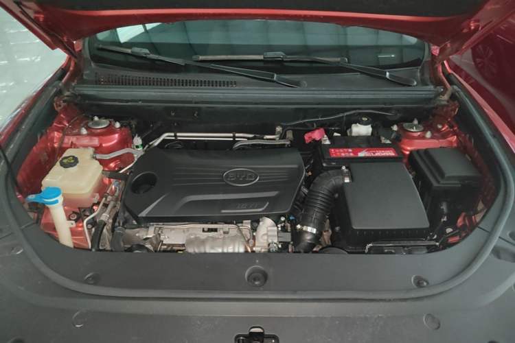 Used BYD Song Pro 2019 1.5T Automatic Elite Edition Engine Bay
