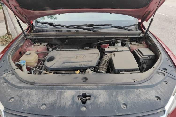 Used BYD Song Pro 2019 1.5T Automatic Luxury Model Engine Bay