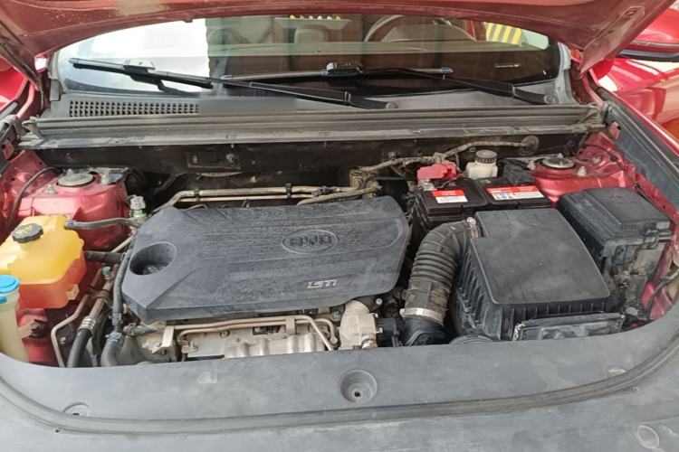 Used BYD Song Pro 2019 1.5T Automatic Luxury Model Engine Bay