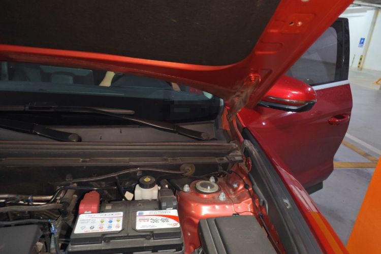Used BYD Song Pro 2019 1.5T Automatic Luxury Model Engine Bay Left