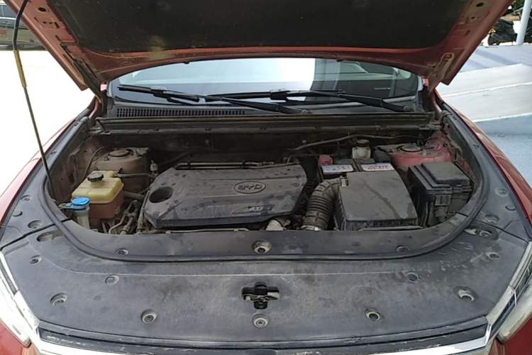 Used BYD Song Pro 2019 1.5T Automatic Prestige Model Engine Bay