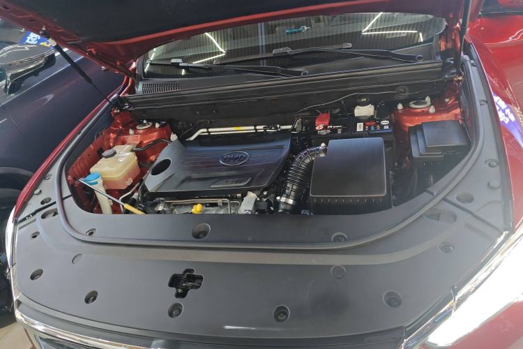 Used BYD Song Pro 2019 1.5T Automatic Luxury Model Engine Bay