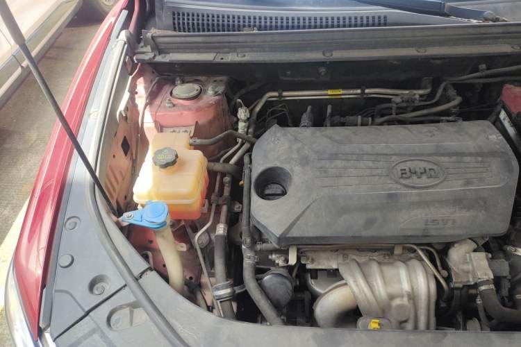 Used BYD Song Pro 2019 1.5T Automatic Luxury Model Engine Bay Right