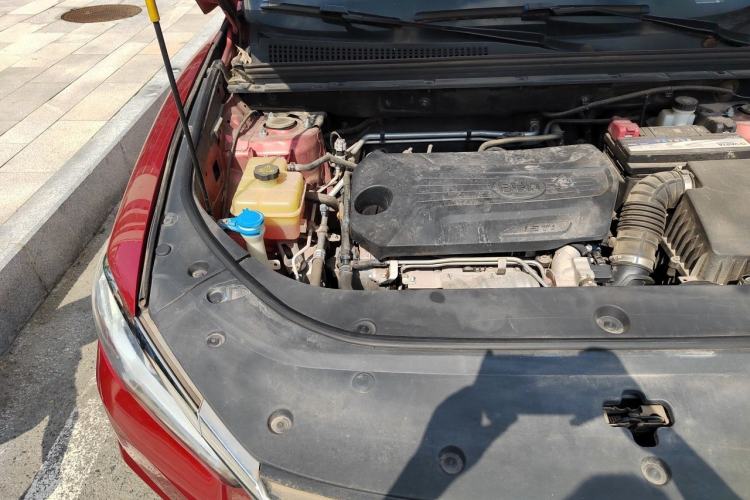 Used BYD Song Pro 2019 1.5T Automatic Luxury Model Engine Bay Right