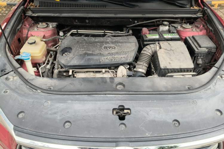 Used BYD Song Pro 2019 1.5T Automatic Luxury Model Engine Bay