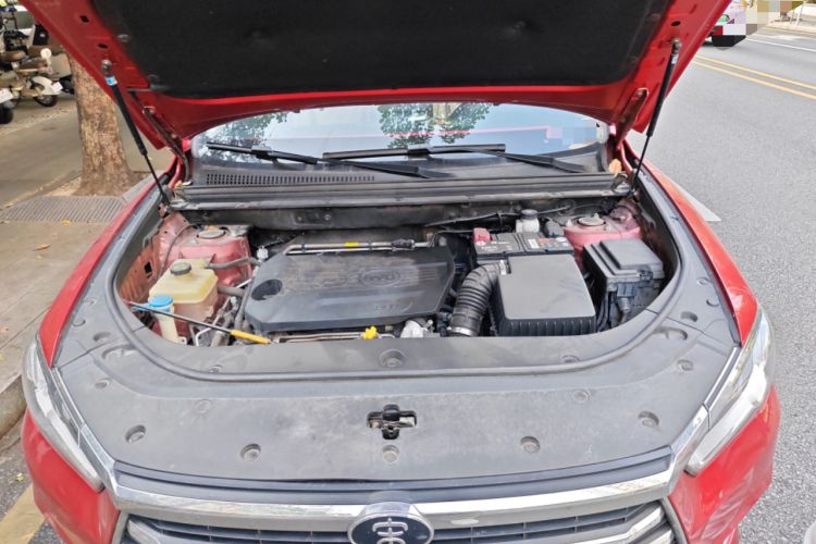 Used BYD Song Pro 2019 1.5T Automatic Luxury Model Engine Bay