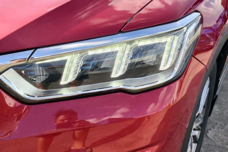 Used BYD Song Pro 2019 1.5T Automatic Luxury Model Exterior 7