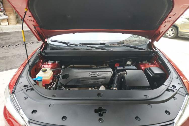 Used BYD Song Pro 2019 1.5T Automatic Elite Edition Exterior 7