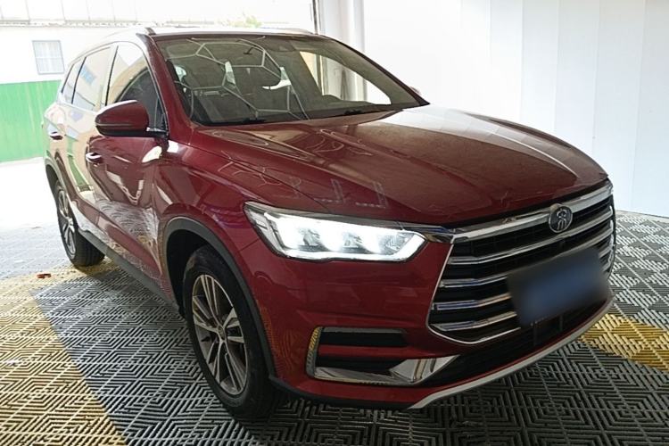 Used BYD Song Pro 2019 1.5T Automatic Luxury Model Front Right 45 Deg