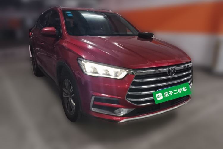 Used BYD Song Pro 2019 1.5T Automatic Elite Edition Front Right 45 Deg