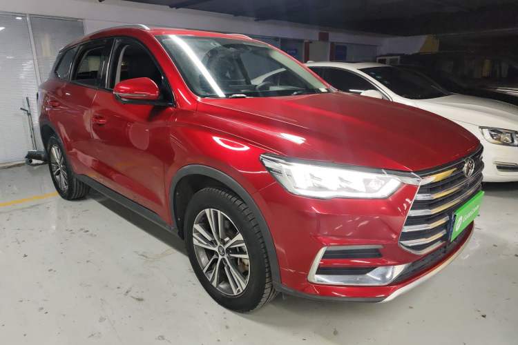 Used BYD Song Pro 2019 1.5T Automatic Prestige Model Front Right 45 Deg