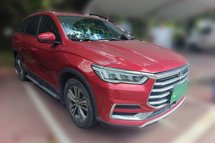 Used BYD Song Pro 2019 1.5T Automatic Luxury Model Front Right 45 Deg