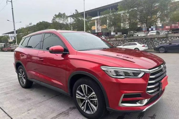 Used BYD Song Pro 2019 1.5T Automatic Elite Edition Front Right 45 Deg