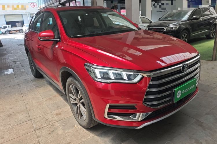 Used BYD Song Pro 2019 1.5T Automatic Luxury Model Front Right 45 Deg
