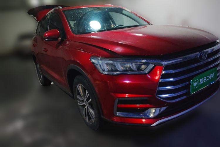 Used BYD Song Pro 2019 1.5T Automatic Luxury Model Front Right 45 Deg