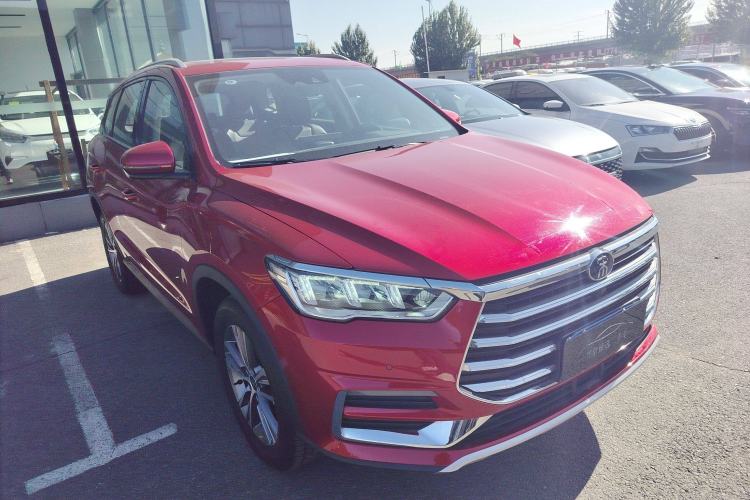 Used BYD Song Pro 2019 1.5T Automatic Luxury Model Front Right 45 Deg