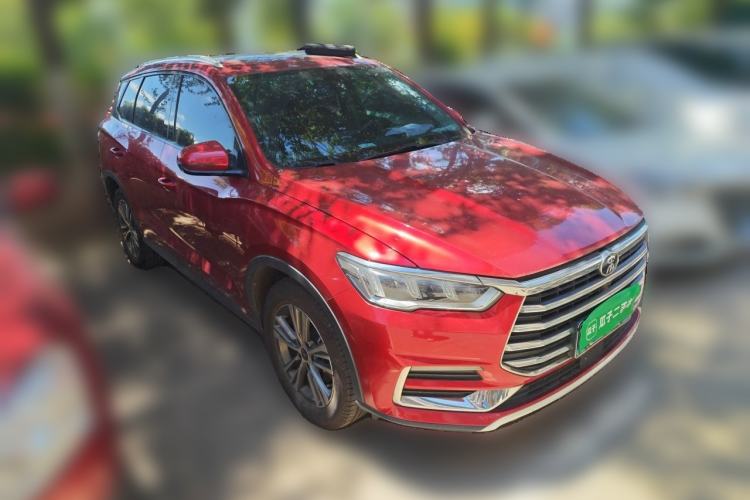 Used BYD Song Pro 2019 1.5T Automatic Elite Edition Front Right 45 Deg