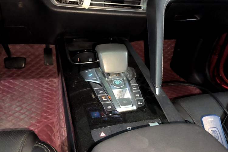 Used BYD Song Pro 2019 1.5T Automatic Prestige Model Gear Lever