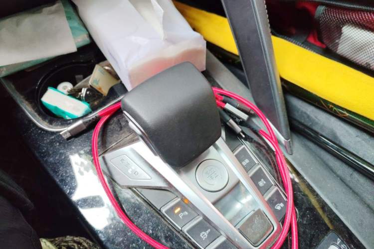 Used BYD Song Pro 2019 1.5T Automatic Elite Edition Gear Lever