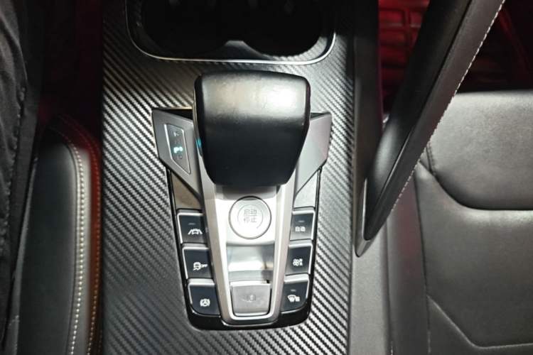 Used BYD Song Pro 2019 1.5T Automatic Luxury Model Gear Lever