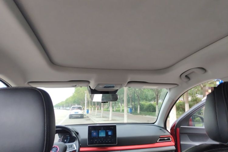 Used BYD Song Pro 2019 1.5T Automatic Luxury Model Headliner