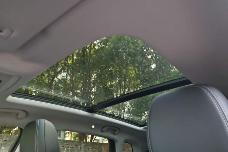 Used BYD Song Pro 2019 1.5T Automatic Luxury Model Headliner