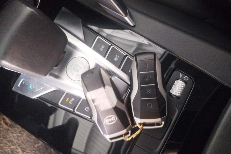 Used BYD Song Pro 2019 1.5T Automatic Elite Edition Interior 1
