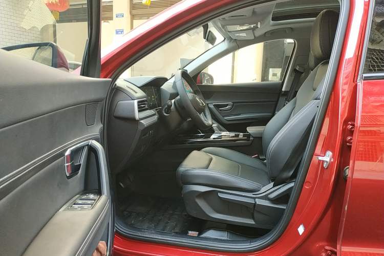 Used BYD Song Pro 2019 1.5T Automatic Elite Edition Interior 2