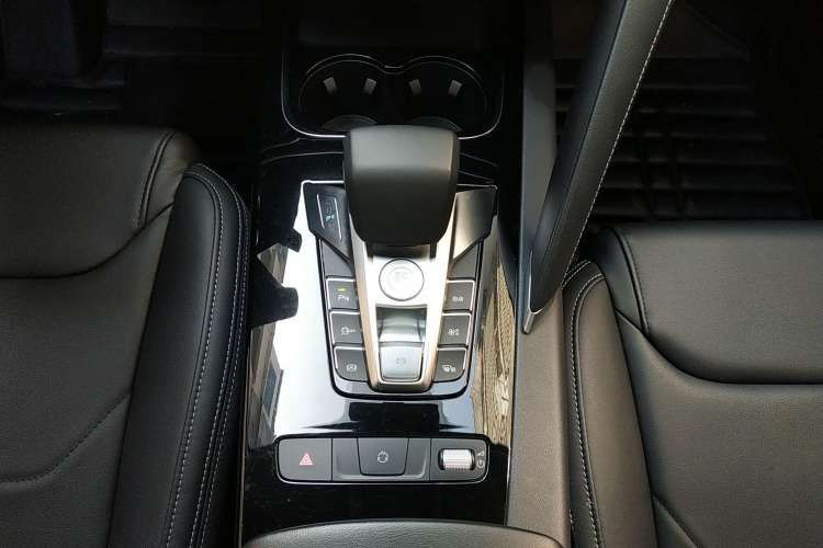 Used BYD Song Pro 2019 1.5T Automatic Elite Edition Interior 6
