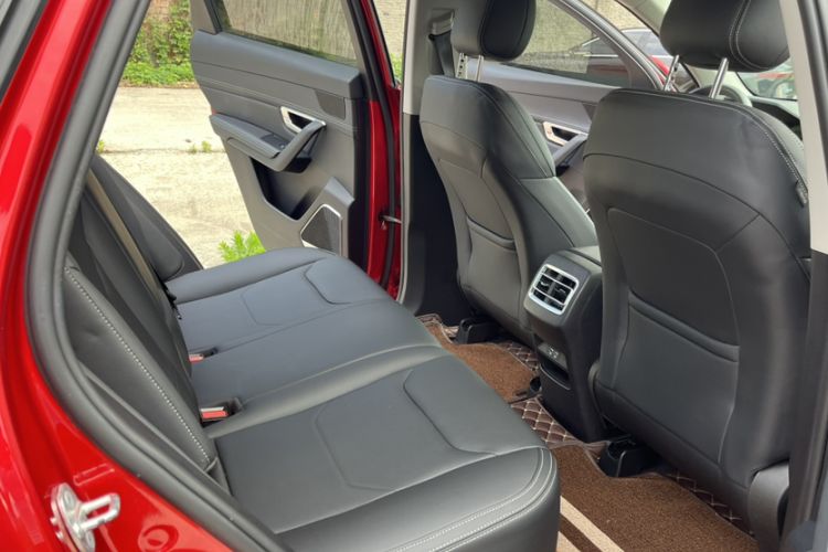 Used BYD Song Pro 2019 1.5T Automatic Luxury Model Interior 9