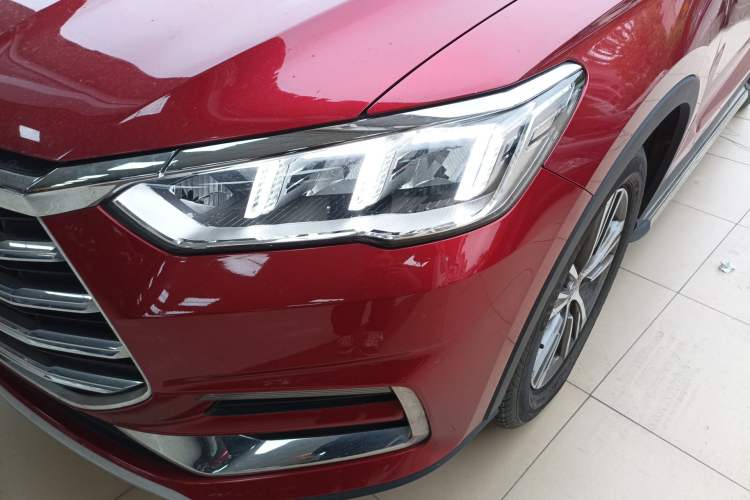 Used BYD Song Pro 2019 1.5T Automatic Elite Edition Left Front Headlight