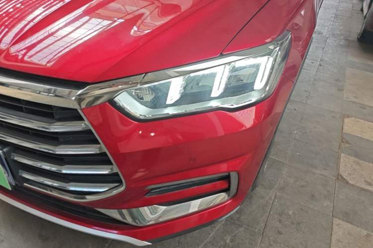 Used BYD Song Pro 2019 1.5T Automatic Luxury Model Left Front Headlight