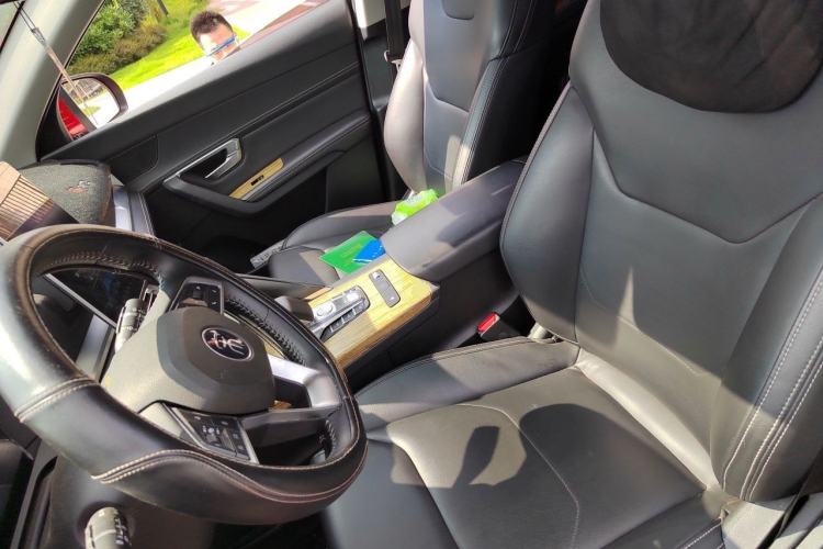 Used BYD Song Pro 2019 1.5T Automatic Luxury Model Left Front Seat